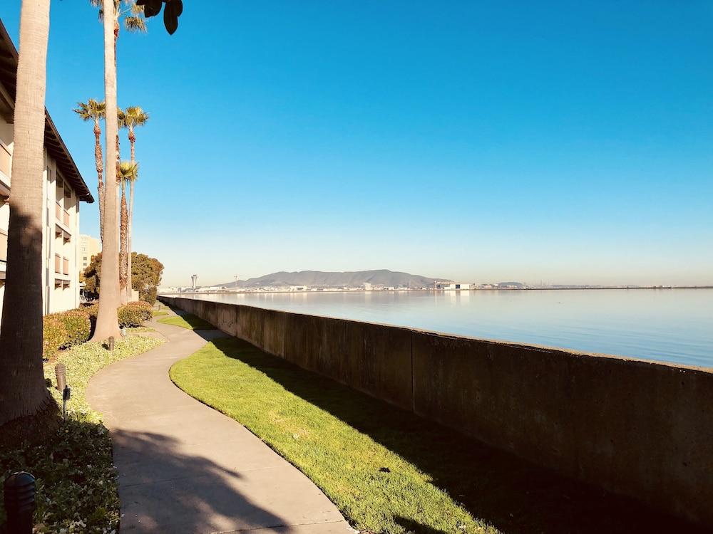 Vagabond Inn Executive Sfo Burlingame Exteriér fotografie