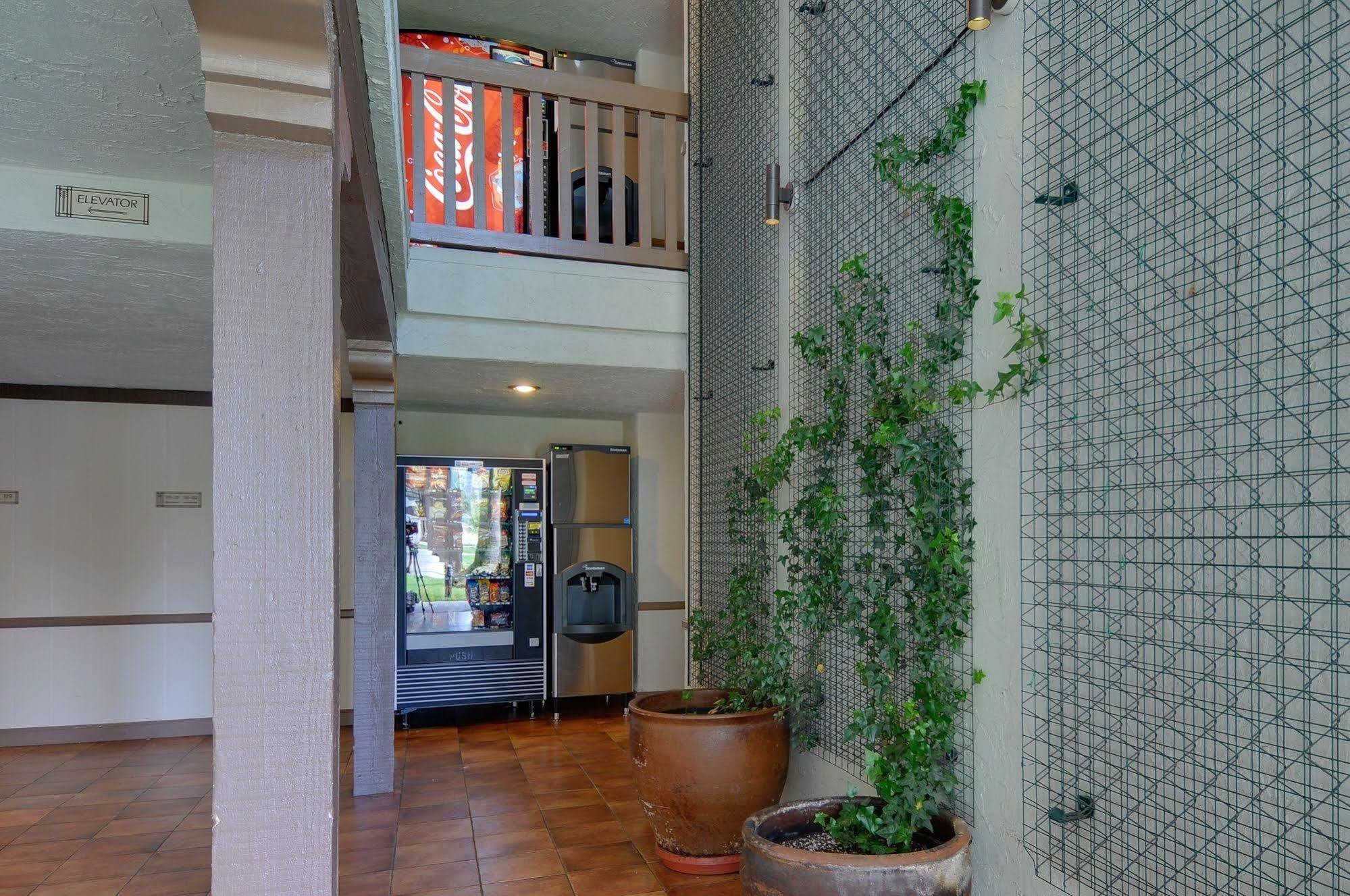 Vagabond Inn Executive Sfo Burlingame Exteriér fotografie